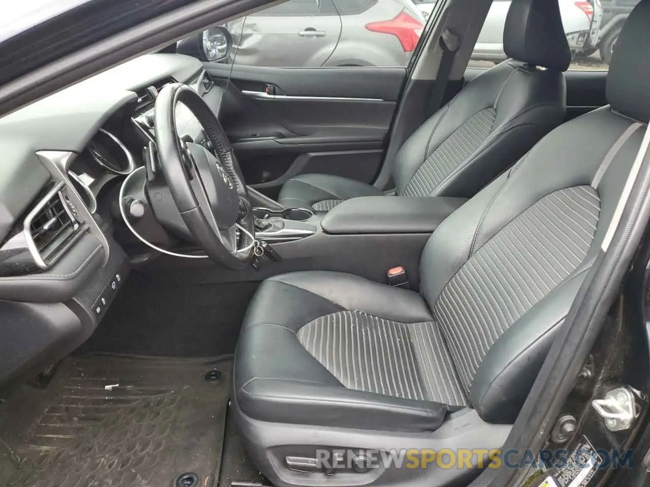 7 Photograph of a damaged car 4T1B11HK7KU826529 TOYOTA CAMRY 2019