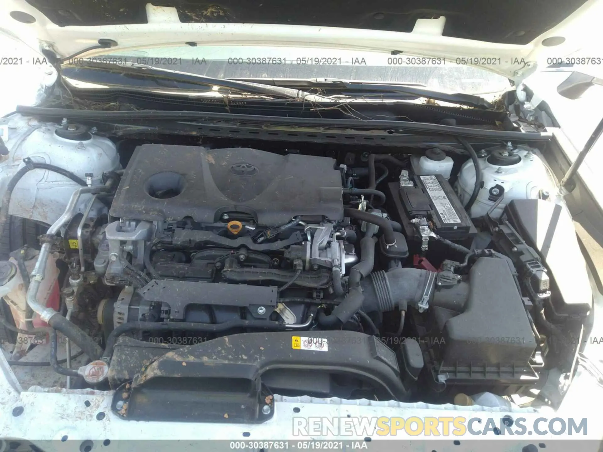 10 Photograph of a damaged car 4T1B11HK7KU828720 TOYOTA CAMRY 2019