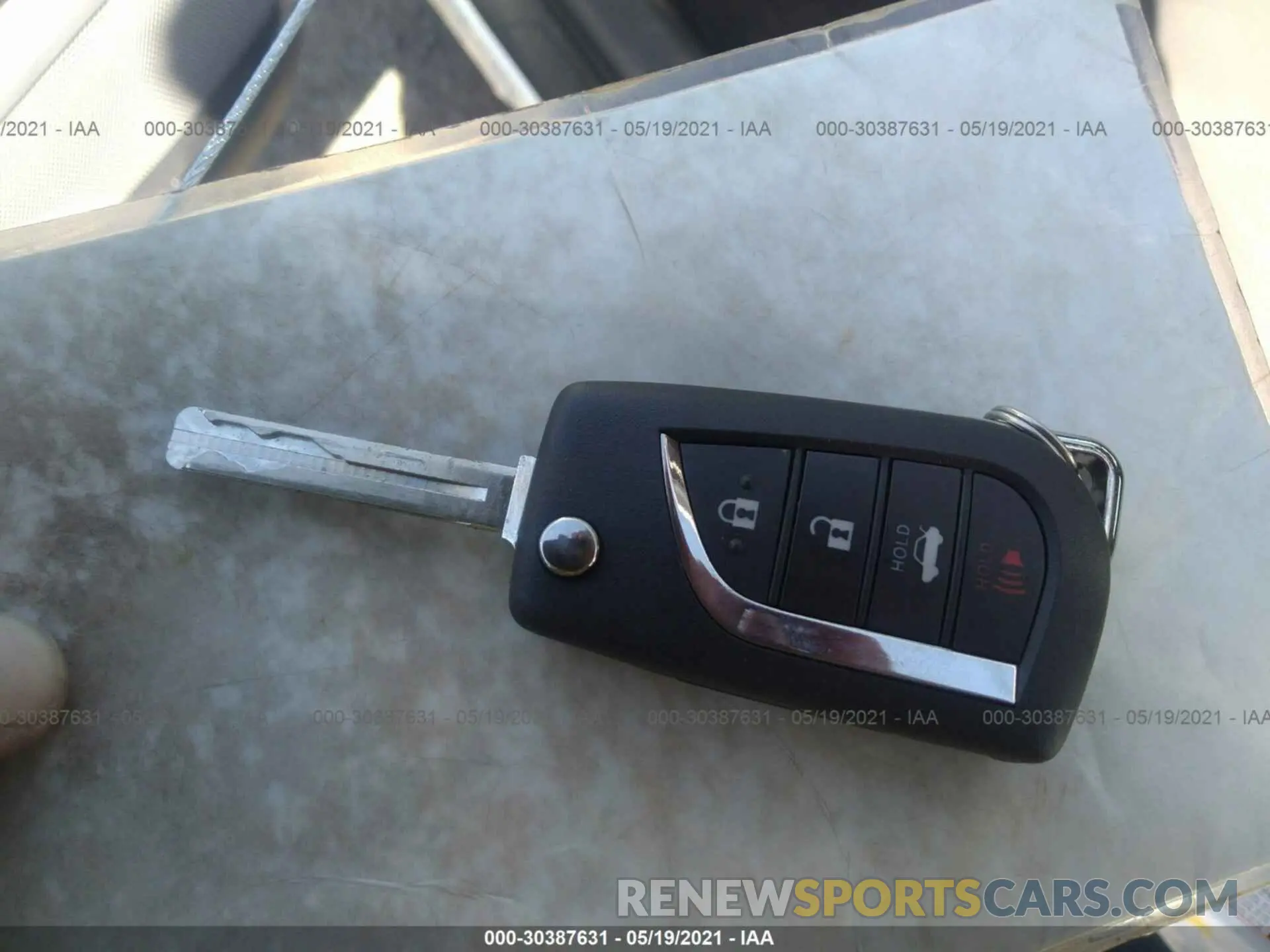 11 Photograph of a damaged car 4T1B11HK7KU828720 TOYOTA CAMRY 2019