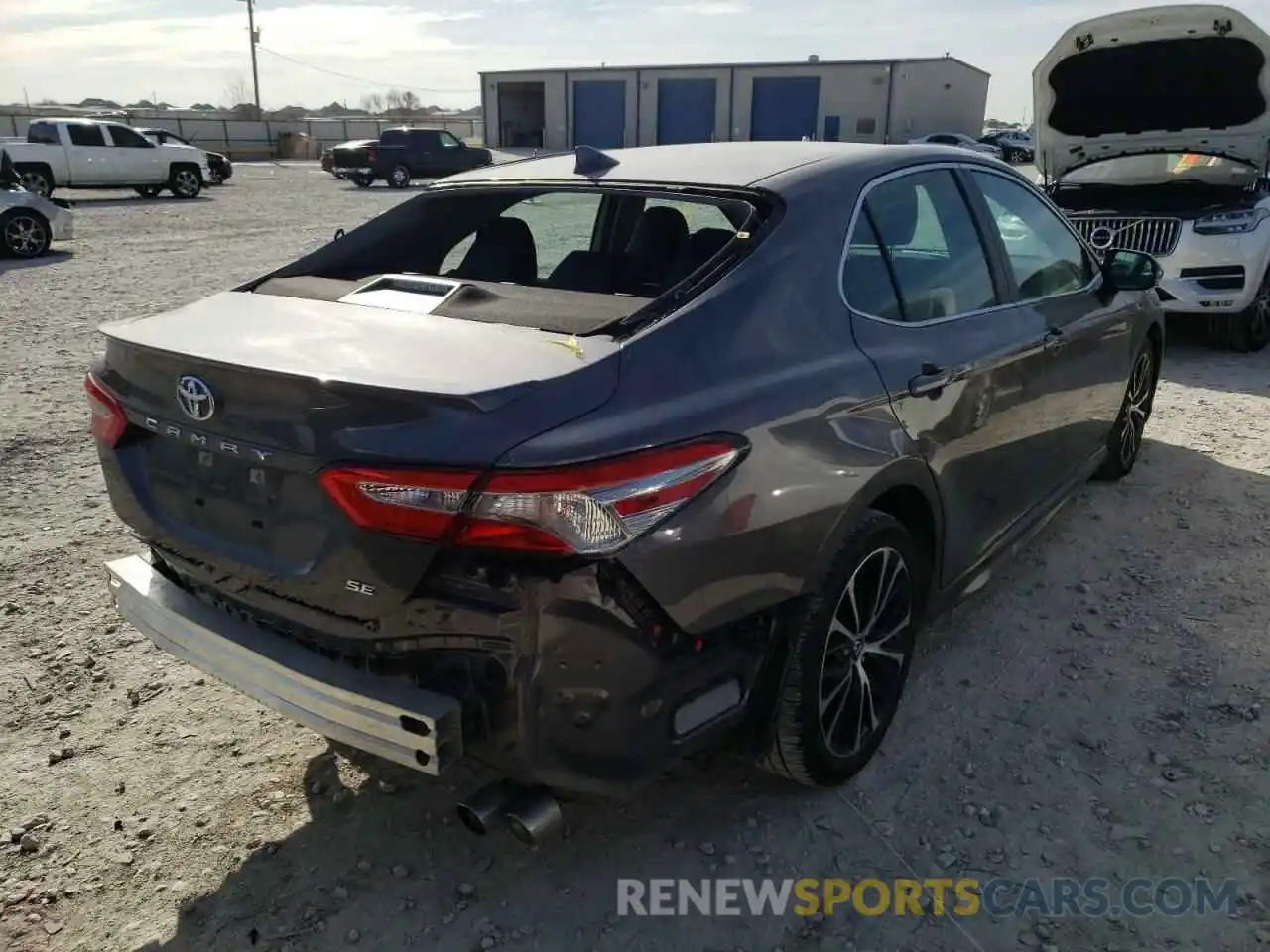 4 Photograph of a damaged car 4T1B11HK7KU832198 TOYOTA CAMRY 2019