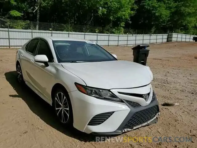 10 Photograph of a damaged car 4T1B11HK7KU837918 TOYOTA CAMRY 2019