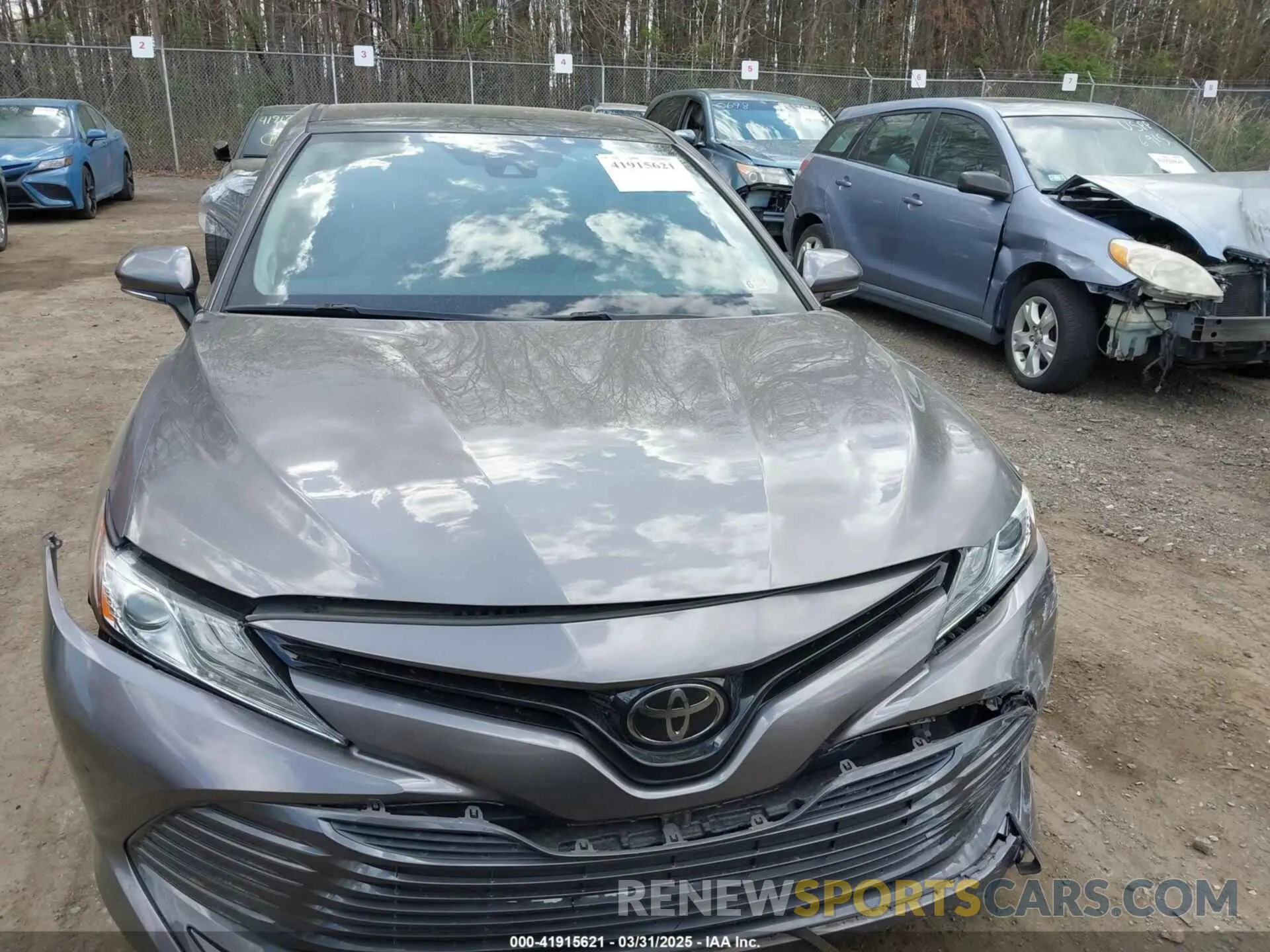 12 Photograph of a damaged car 4T1B11HK7KU840270 TOYOTA CAMRY 2019