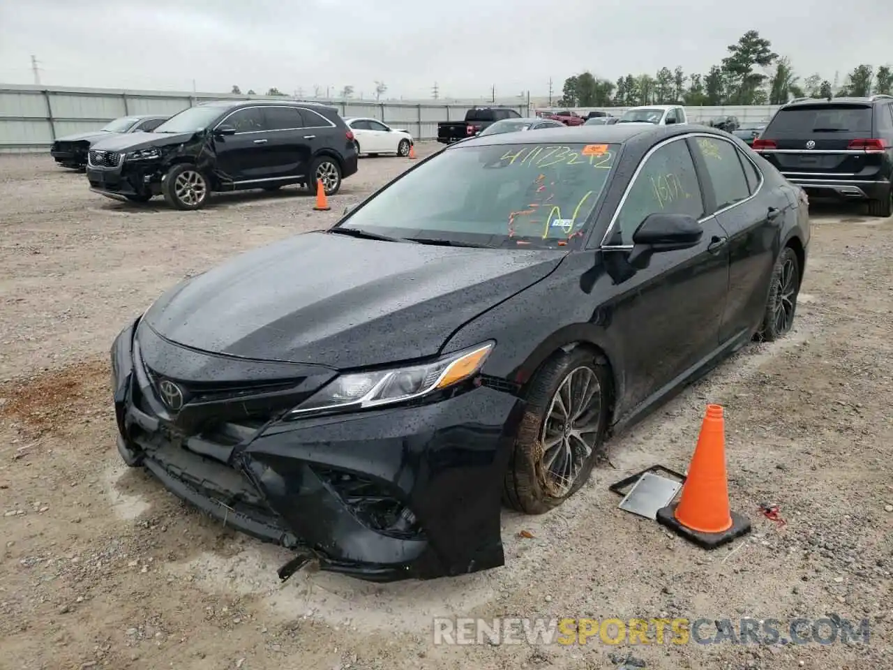 2 Photograph of a damaged car 4T1B11HK7KU844335 TOYOTA CAMRY 2019