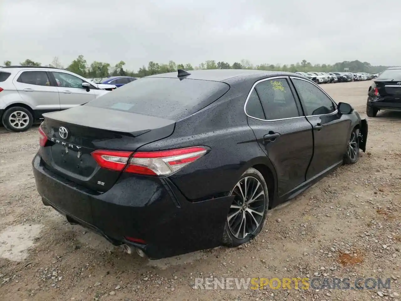 4 Photograph of a damaged car 4T1B11HK7KU844335 TOYOTA CAMRY 2019