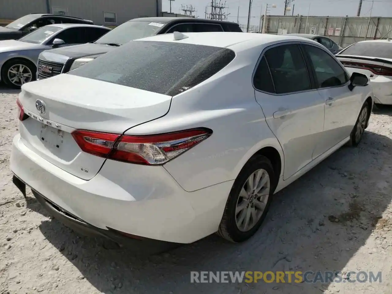 4 Photograph of a damaged car 4T1B11HK7KU846702 TOYOTA CAMRY 2019