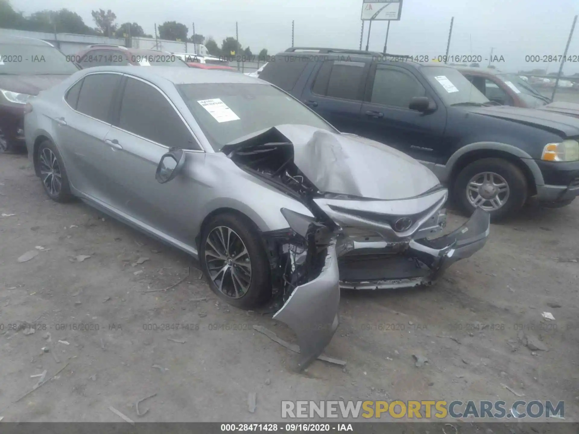 1 Photograph of a damaged car 4T1B11HK7KU847235 TOYOTA CAMRY 2019