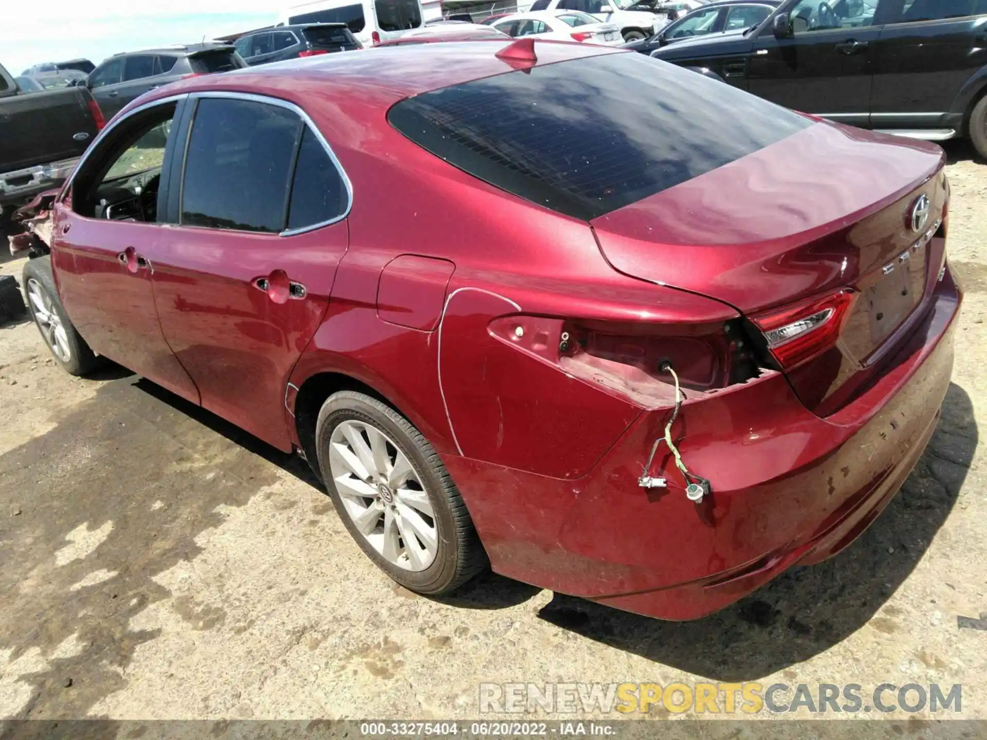 3 Photograph of a damaged car 4T1B11HK7KU848546 TOYOTA CAMRY 2019