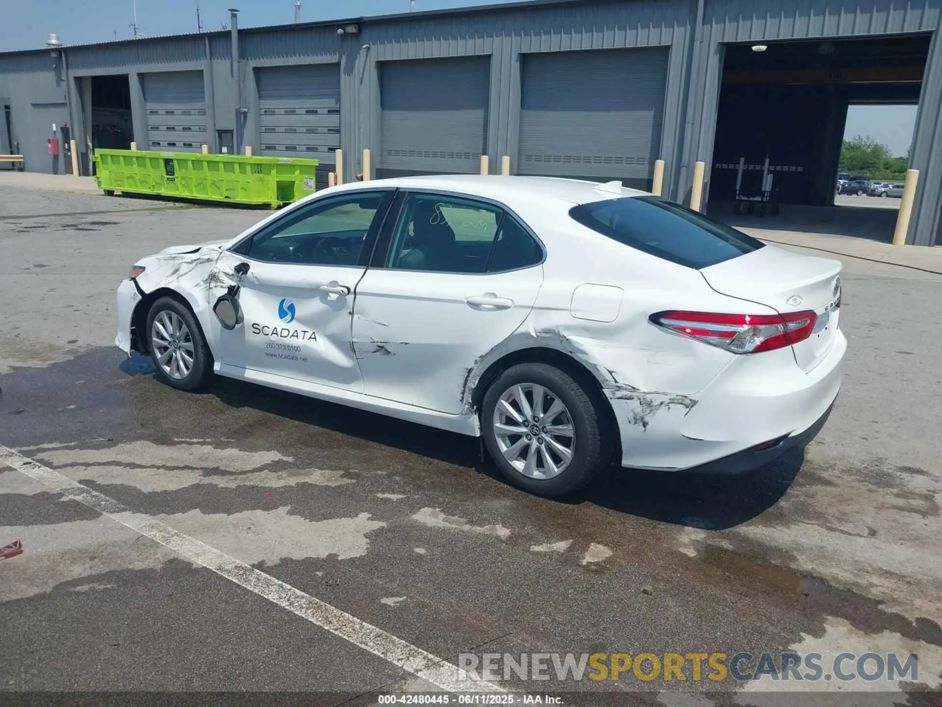 3 Photograph of a damaged car 4T1B11HK7KU853374 TOYOTA CAMRY 2019
