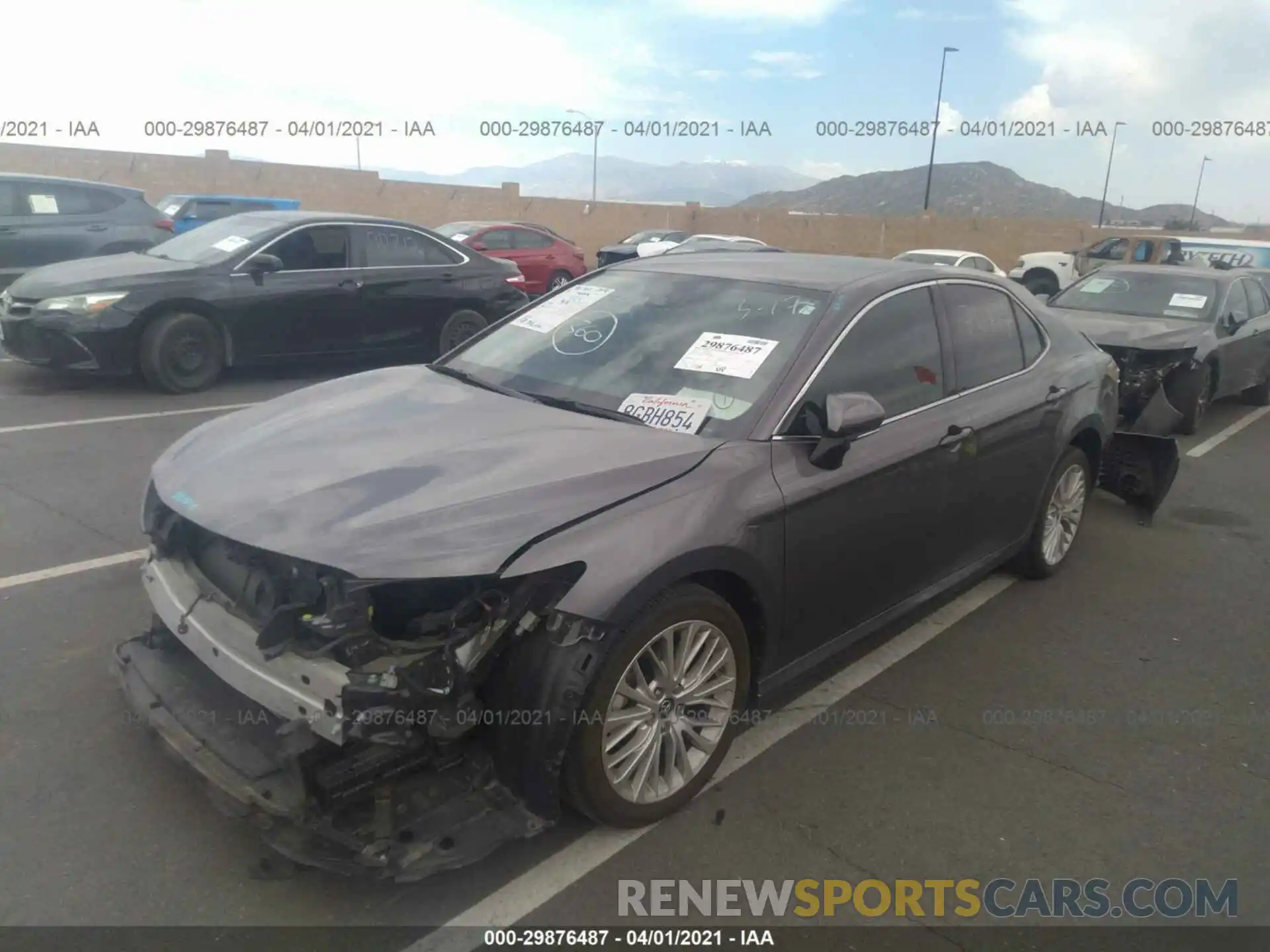 2 Photograph of a damaged car 4T1B11HK8KU162550 TOYOTA CAMRY 2019