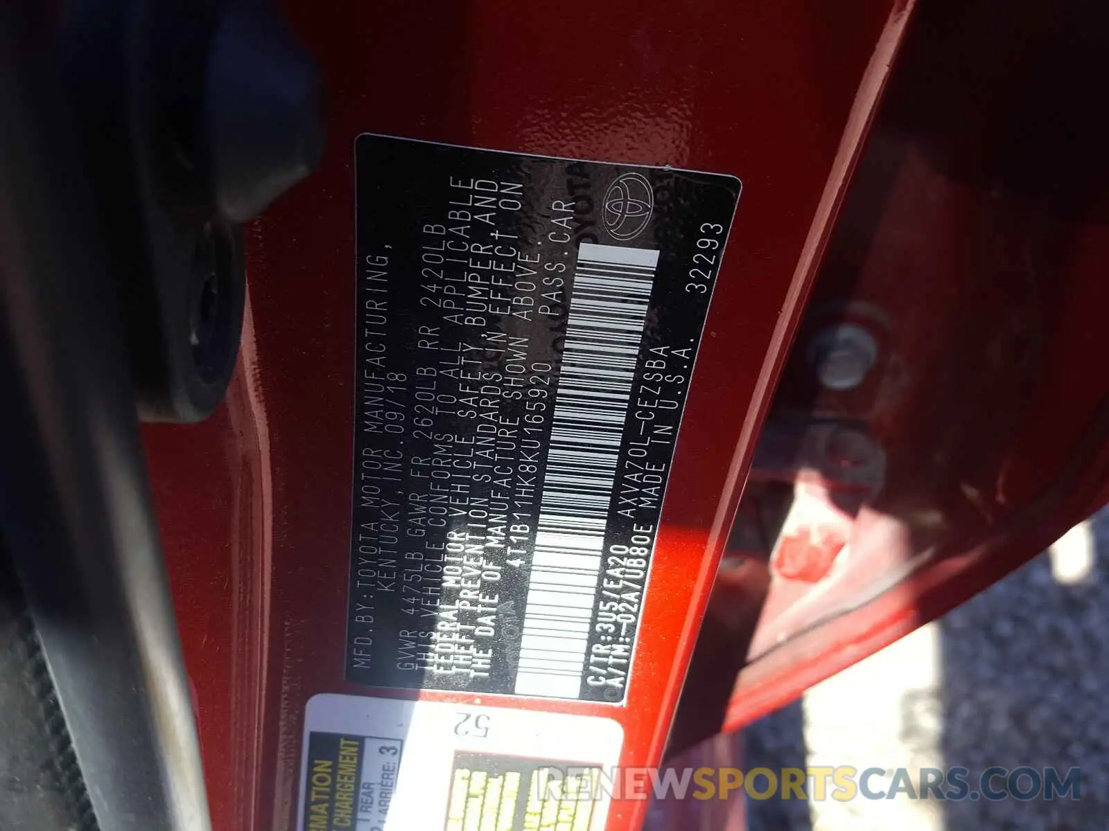 10 Photograph of a damaged car 4T1B11HK8KU165920 TOYOTA CAMRY 2019