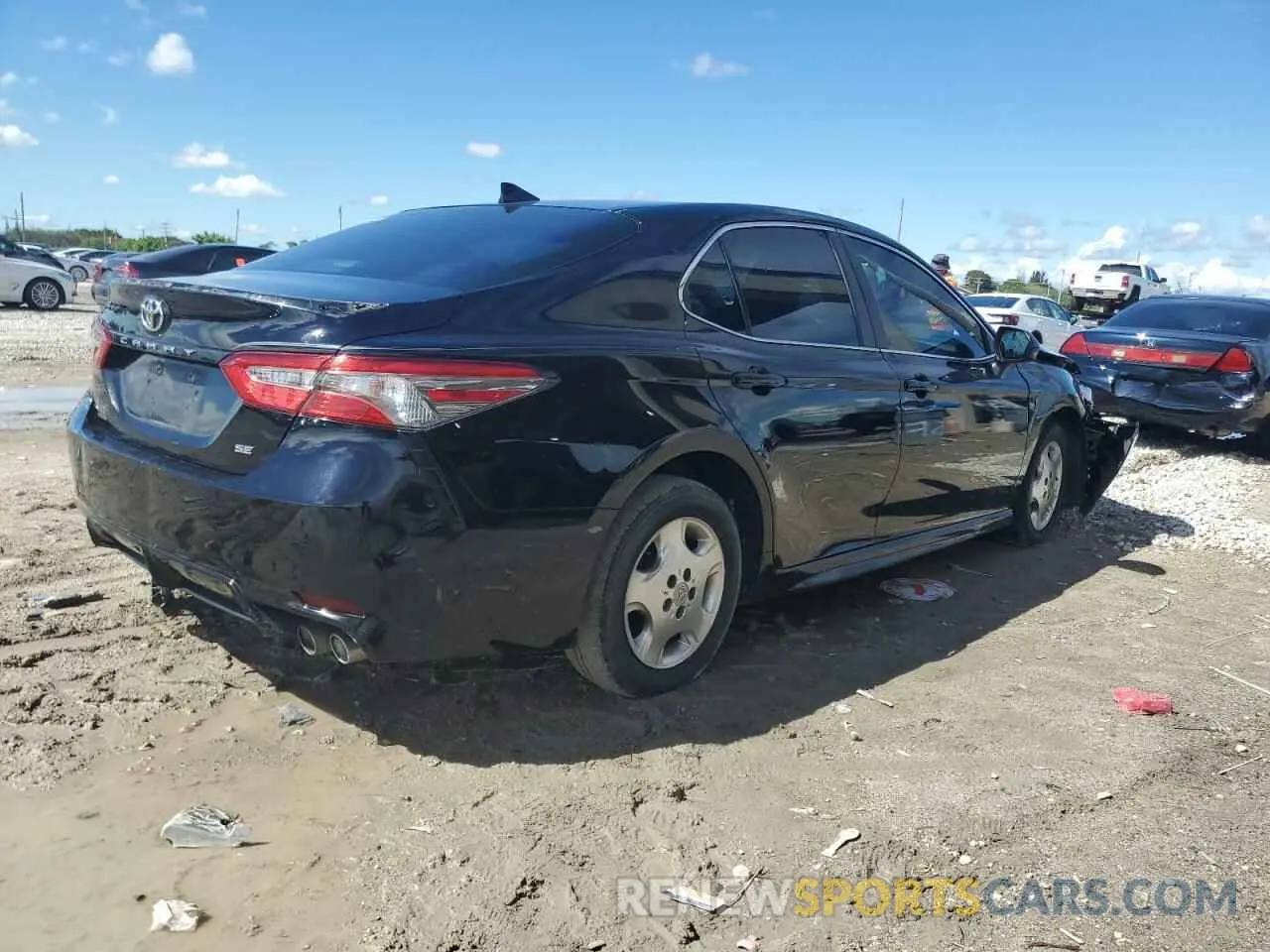 3 Photograph of a damaged car 4T1B11HK8KU166825 TOYOTA CAMRY 2019