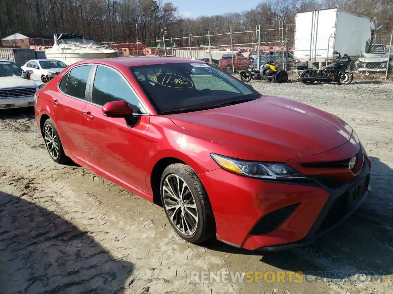 4 Photograph of a damaged car 4T1B11HK8KU167120 TOYOTA CAMRY 2019