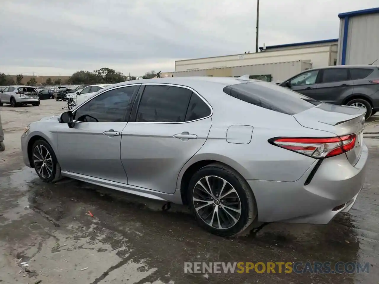 2 Photograph of a damaged car 4T1B11HK8KU167571 TOYOTA CAMRY 2019