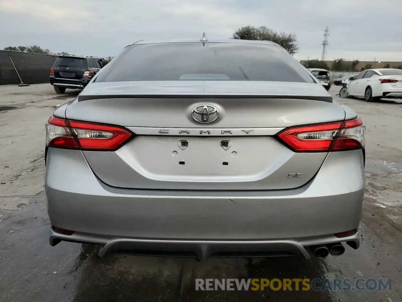 6 Photograph of a damaged car 4T1B11HK8KU167571 TOYOTA CAMRY 2019