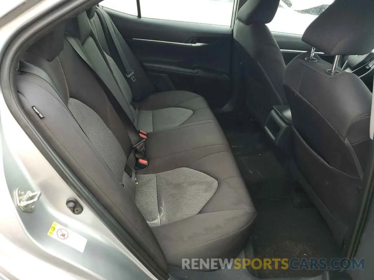 10 Photograph of a damaged car 4T1B11HK8KU167912 TOYOTA CAMRY 2019