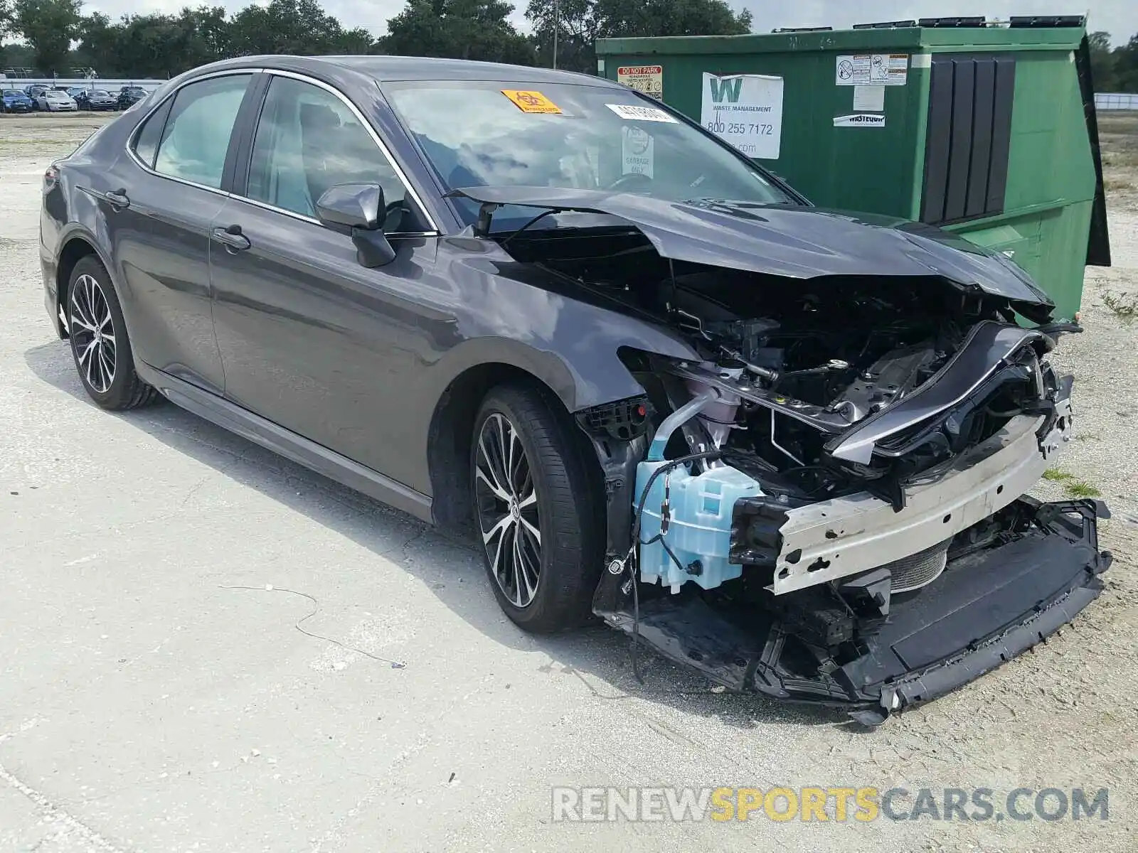 1 Photograph of a damaged car 4T1B11HK8KU170292 TOYOTA CAMRY 2019