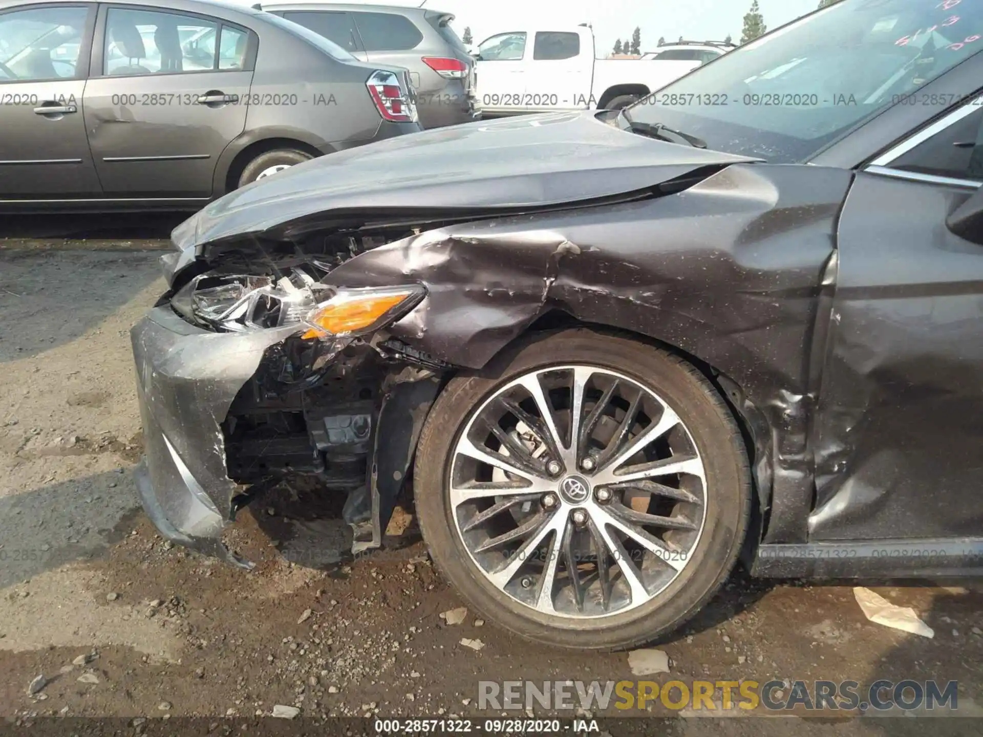 6 Photograph of a damaged car 4T1B11HK8KU172561 TOYOTA CAMRY 2019