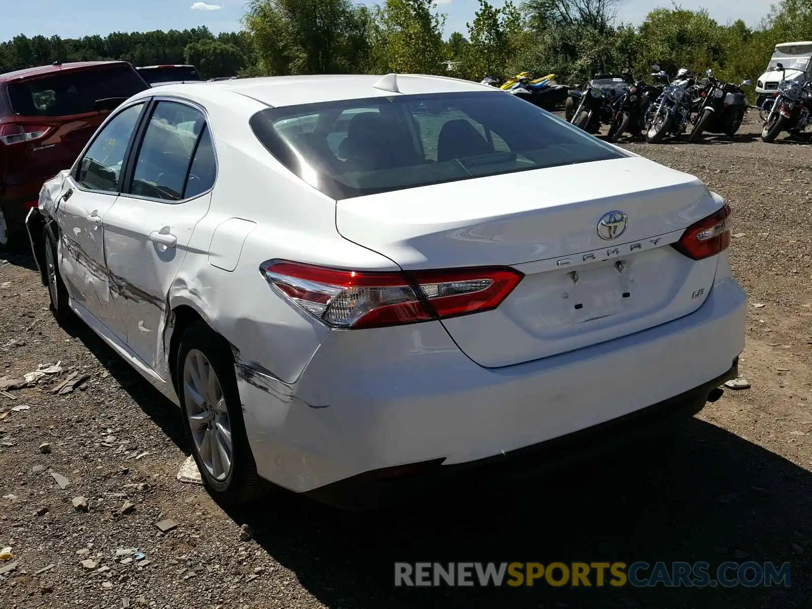 3 Photograph of a damaged car 4T1B11HK8KU180532 TOYOTA CAMRY 2019