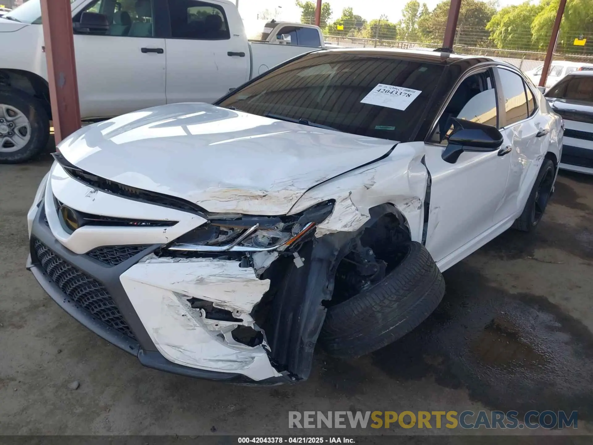 2 Photograph of a damaged car 4T1B11HK8KU191644 TOYOTA CAMRY 2019