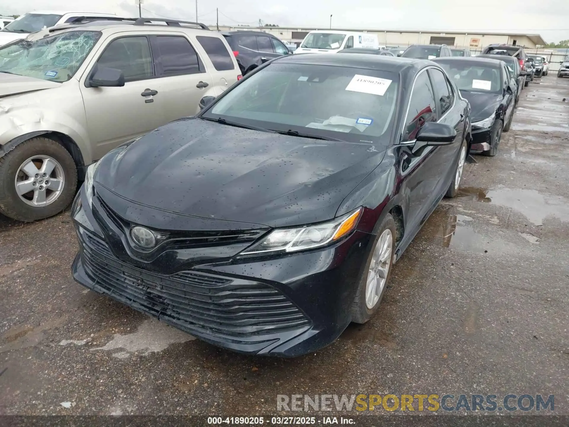 2 Photograph of a damaged car 4T1B11HK8KU197413 TOYOTA CAMRY 2019