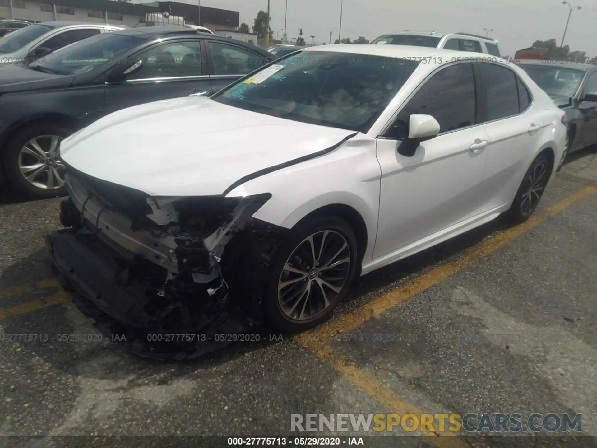 2 Photograph of a damaged car 4T1B11HK8KU197430 TOYOTA CAMRY 2019