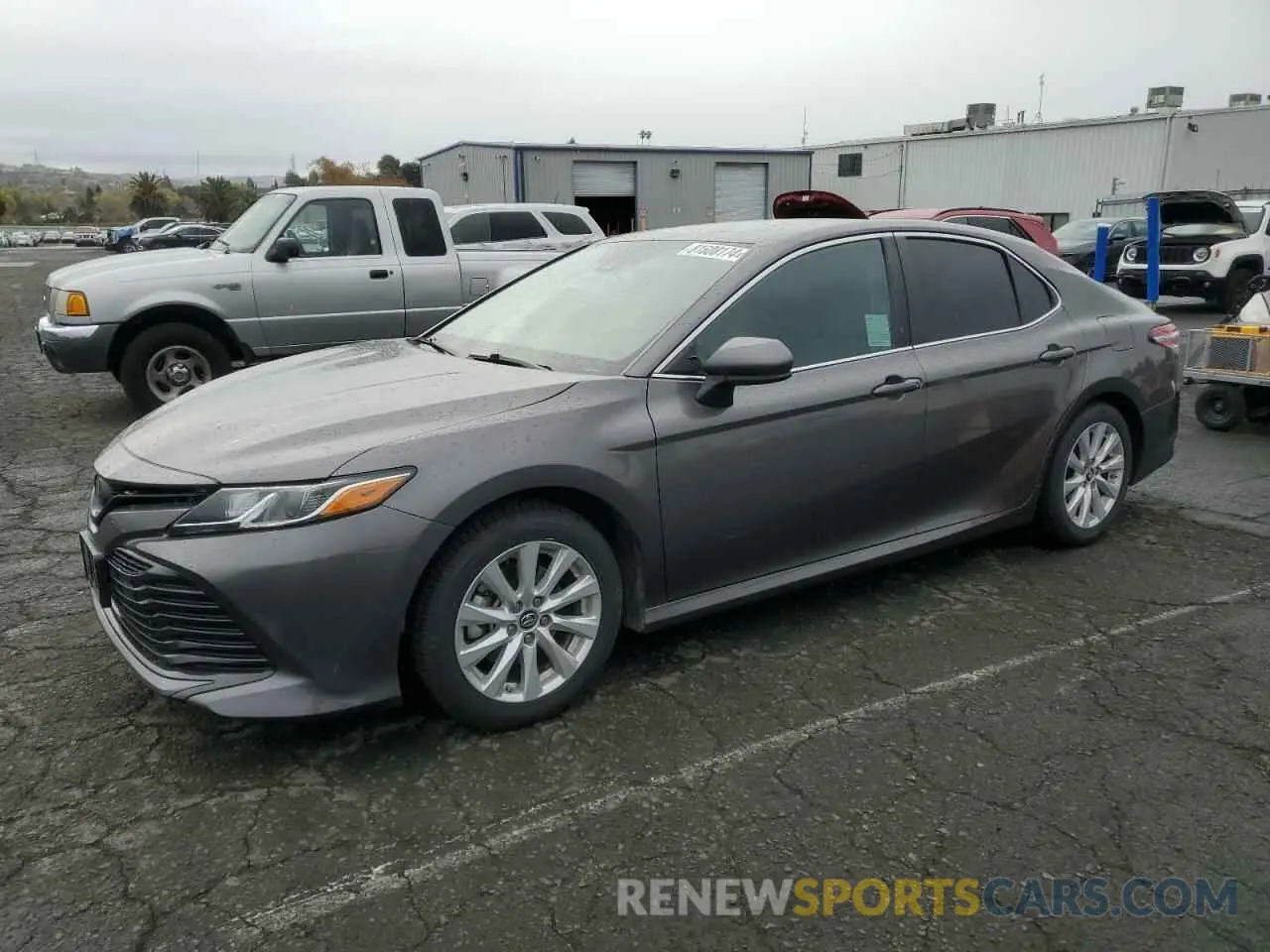 1 Photograph of a damaged car 4T1B11HK8KU220429 TOYOTA CAMRY 2019