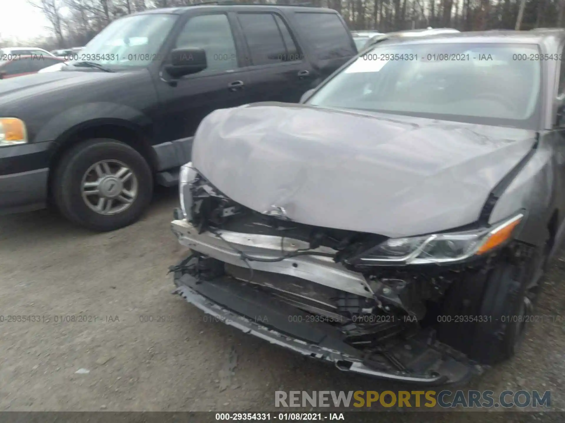 6 Photograph of a damaged car 4T1B11HK8KU221807 TOYOTA CAMRY 2019