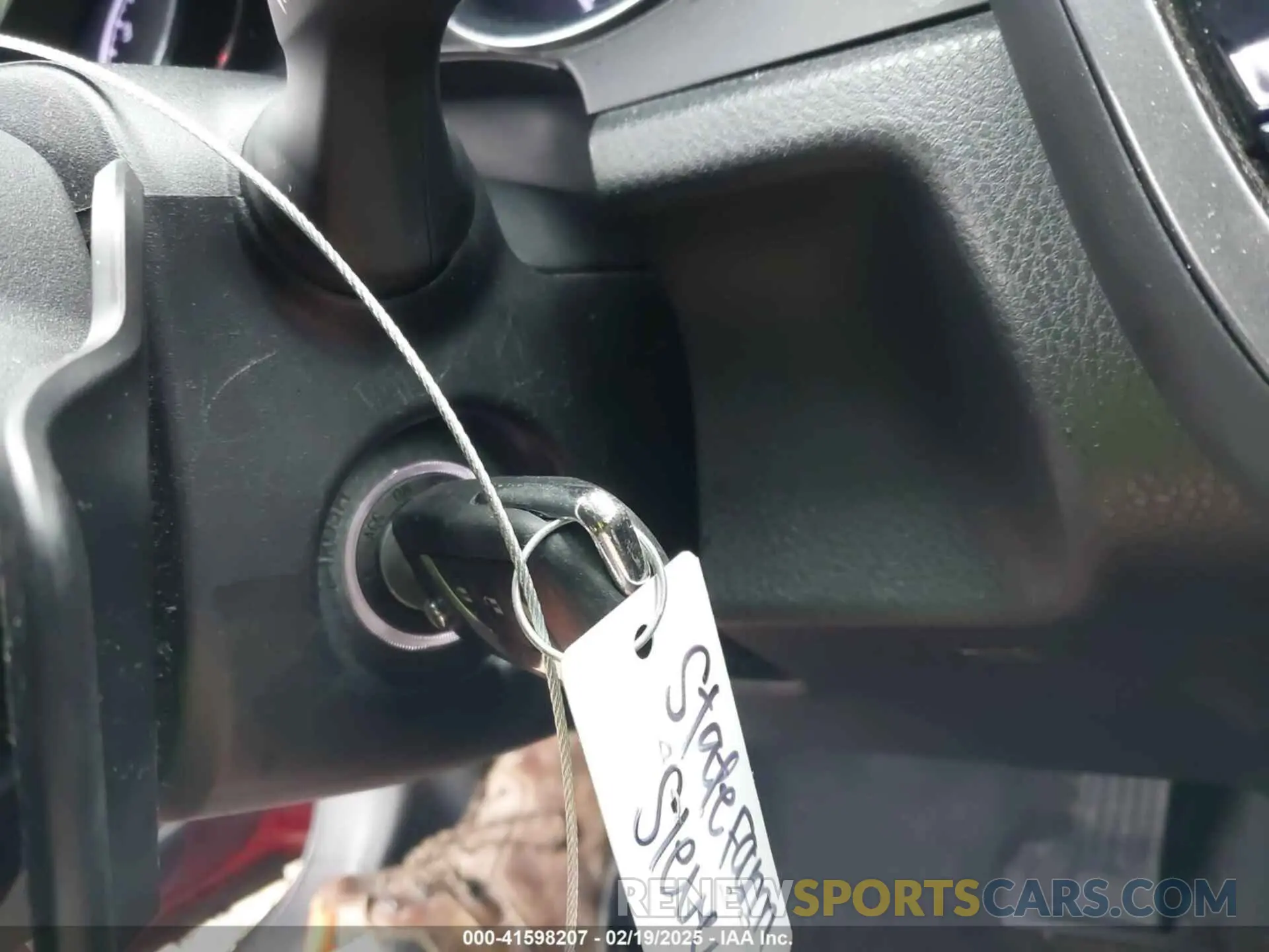 11 Photograph of a damaged car 4T1B11HK8KU224108 TOYOTA CAMRY 2019