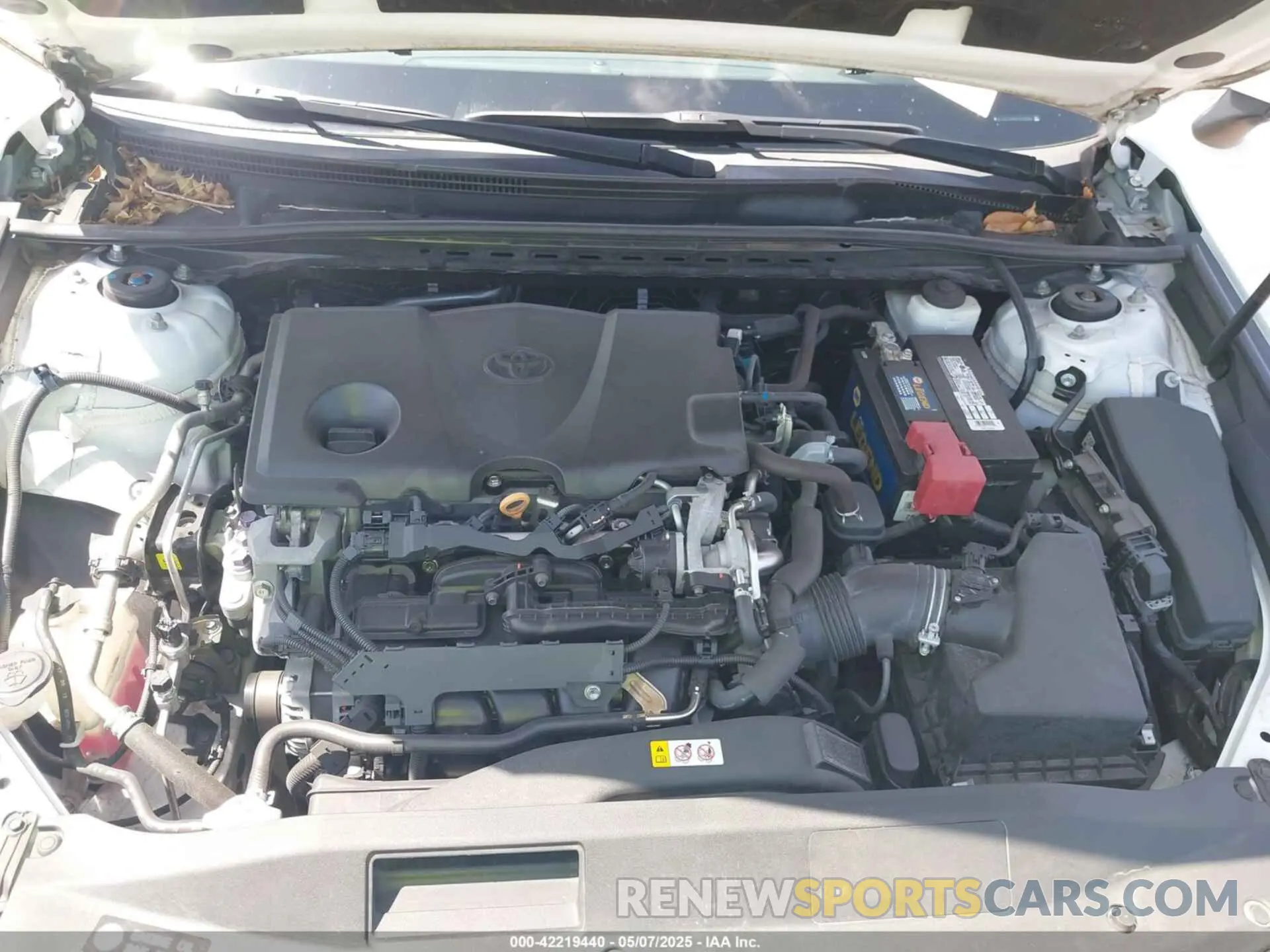 10 Photograph of a damaged car 4T1B11HK8KU226604 TOYOTA CAMRY 2019