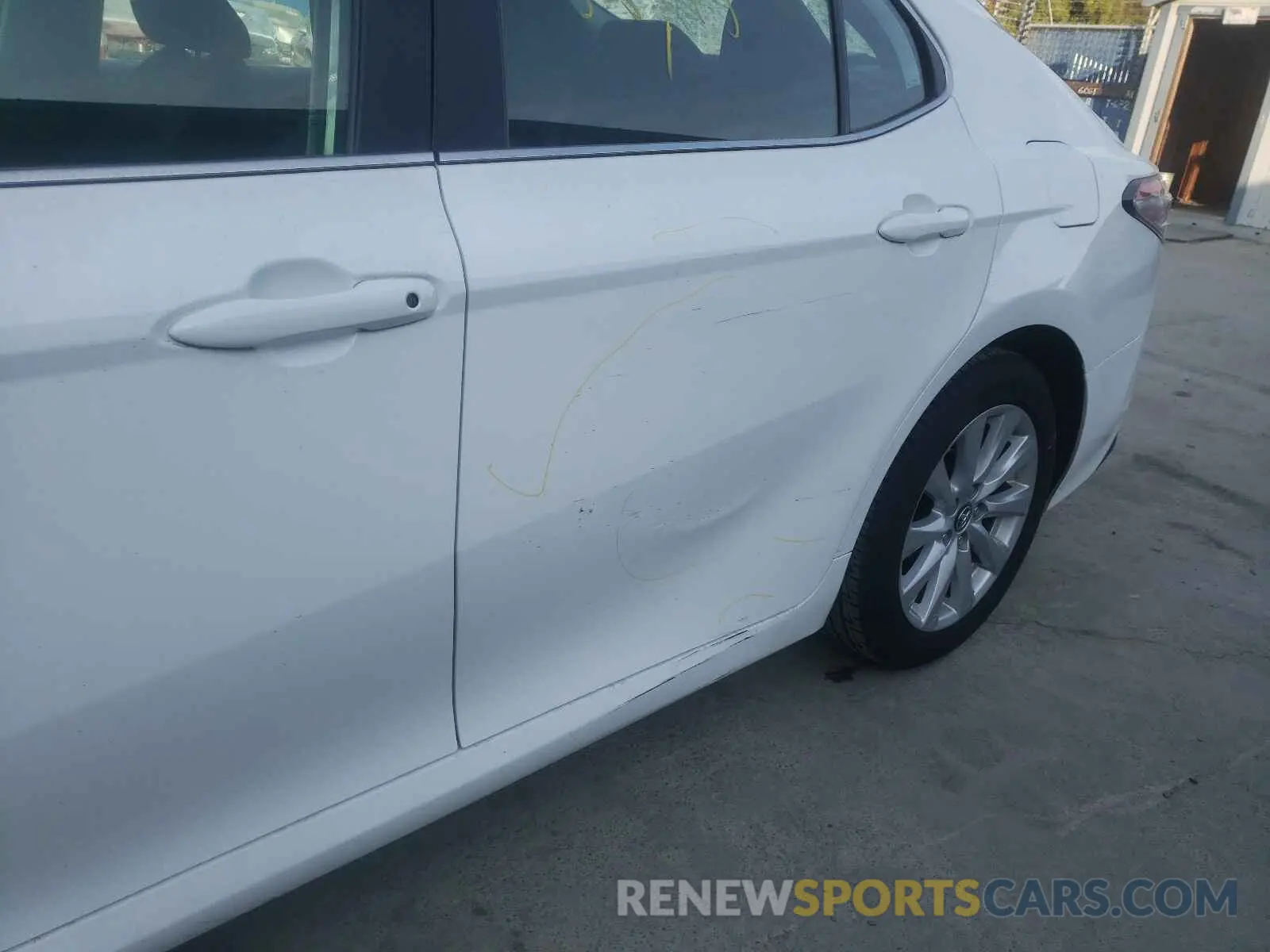 9 Photograph of a damaged car 4T1B11HK8KU226988 TOYOTA CAMRY 2019