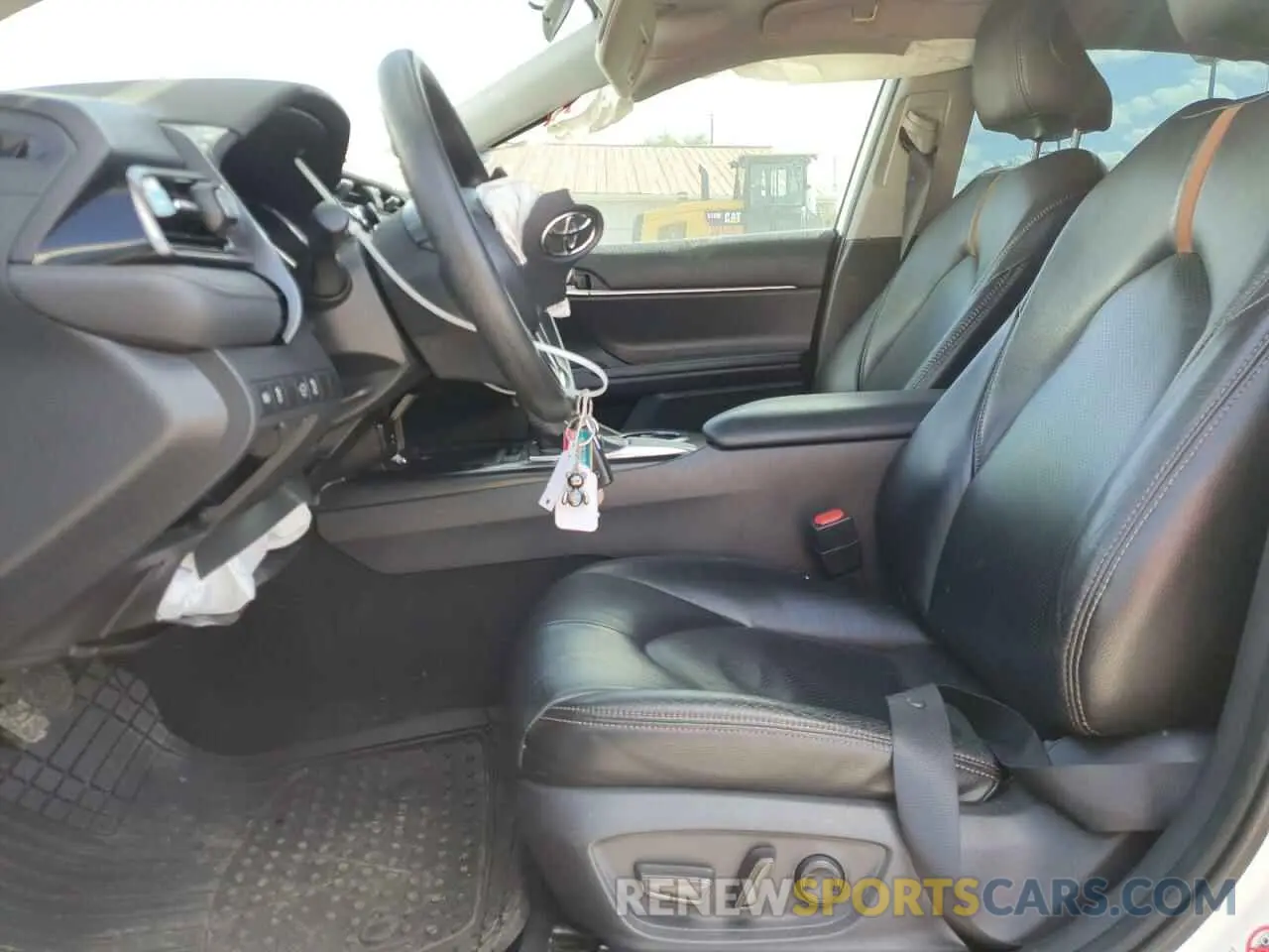 7 Photograph of a damaged car 4T1B11HK8KU228207 TOYOTA CAMRY 2019
