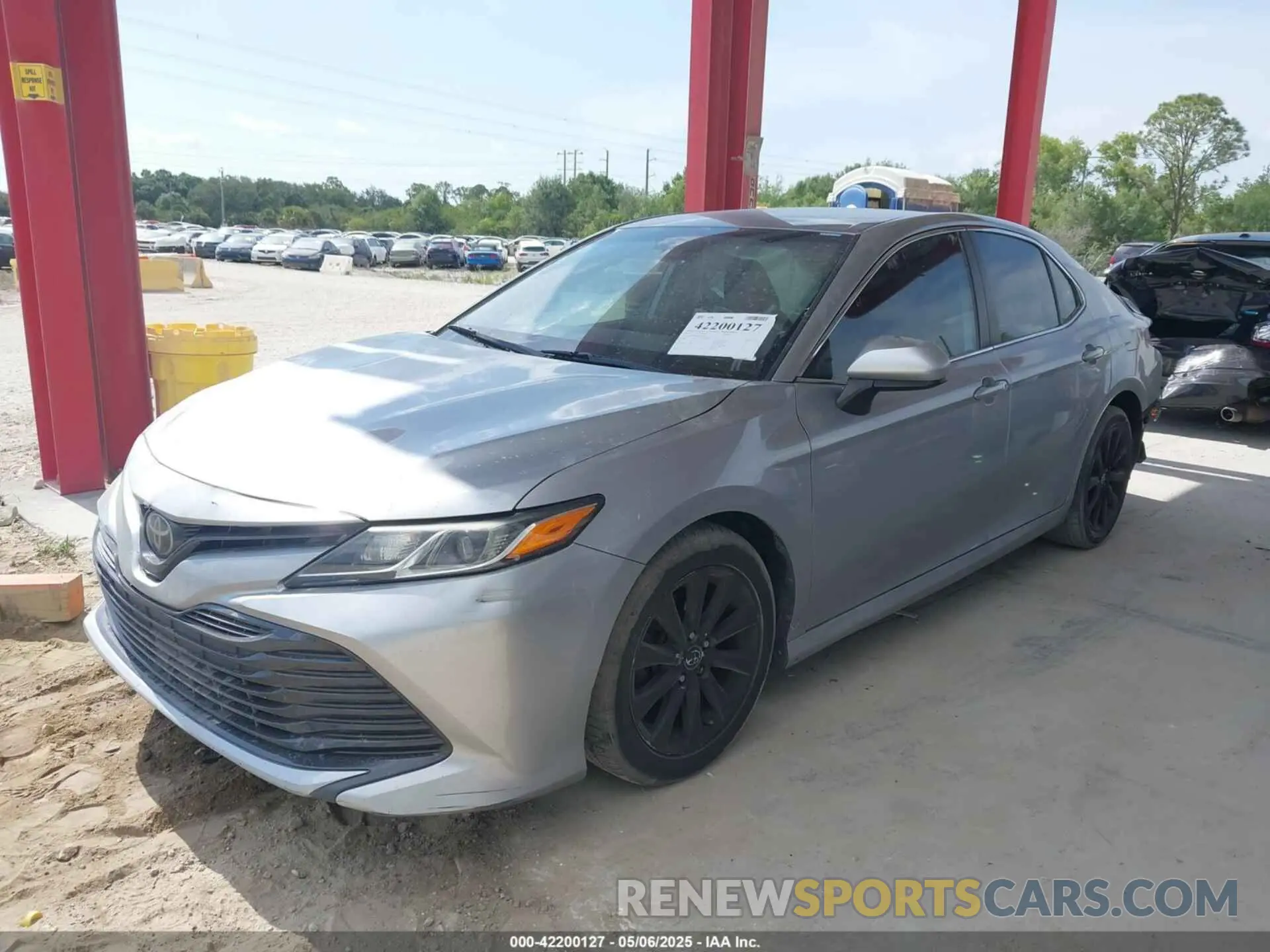 2 Photograph of a damaged car 4T1B11HK8KU228482 TOYOTA CAMRY 2019