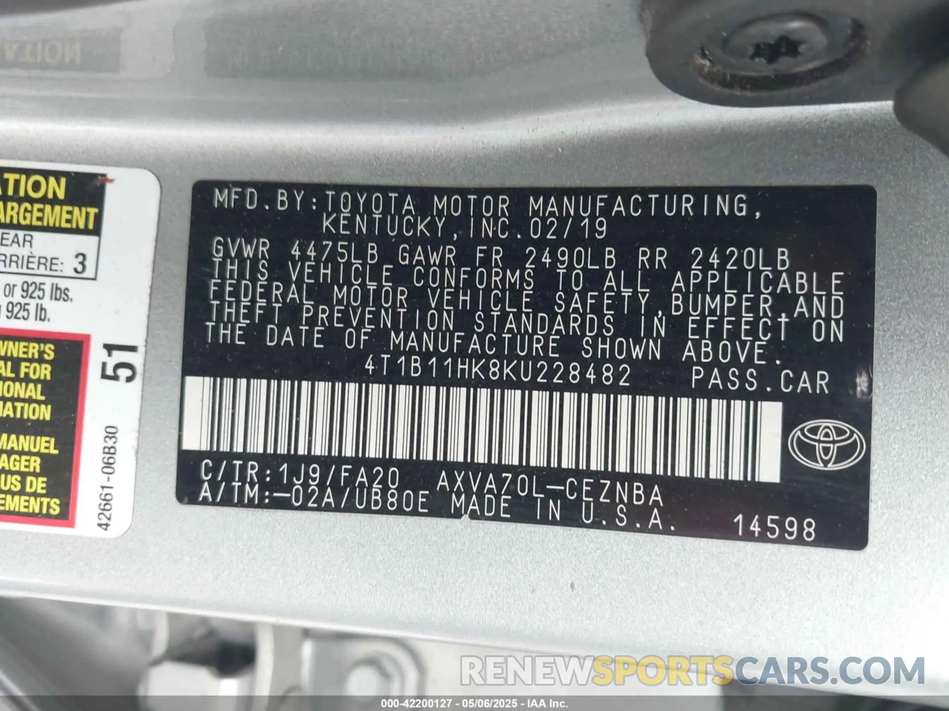 9 Photograph of a damaged car 4T1B11HK8KU228482 TOYOTA CAMRY 2019