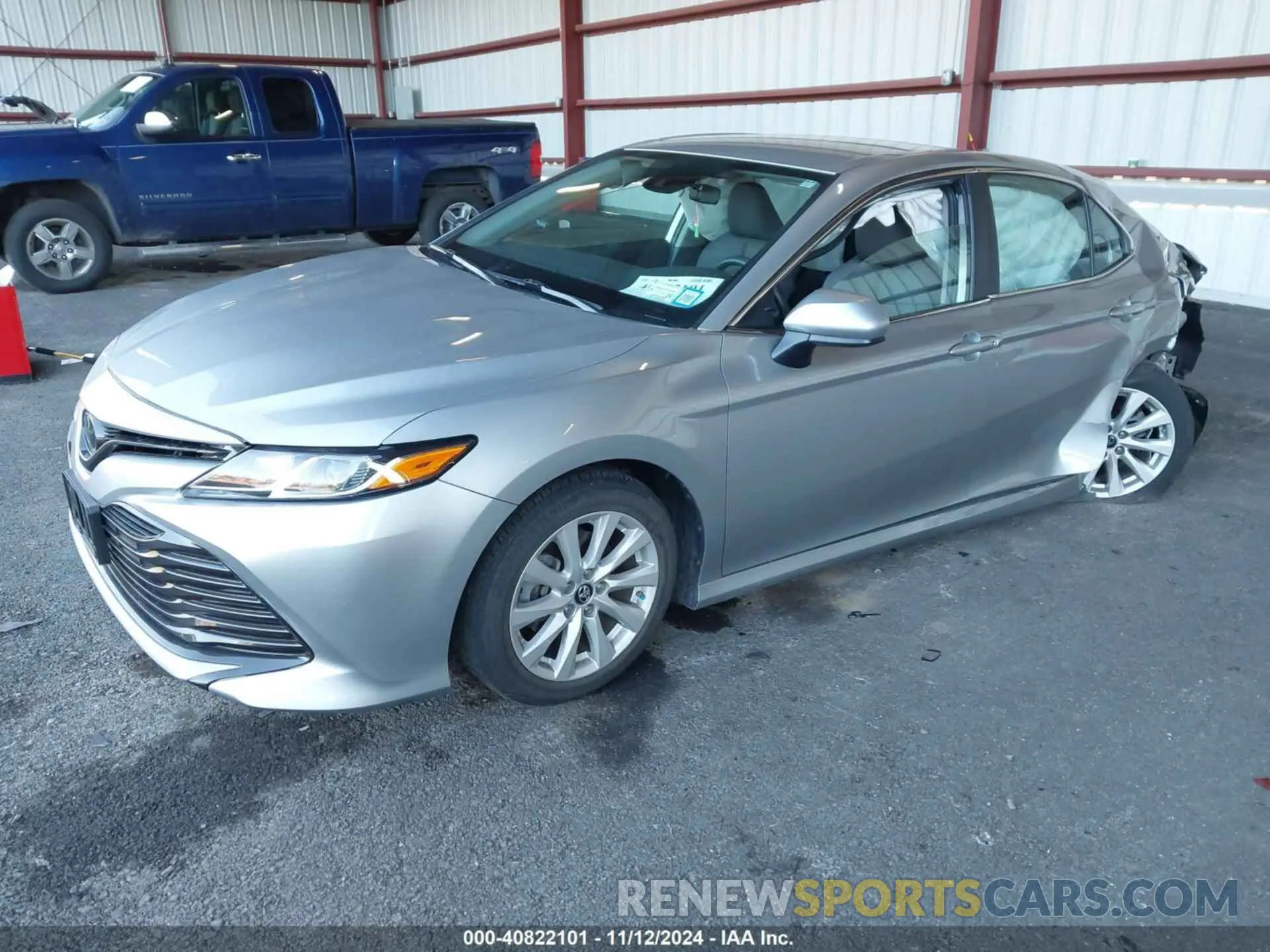 2 Photograph of a damaged car 4T1B11HK8KU231222 TOYOTA CAMRY 2019