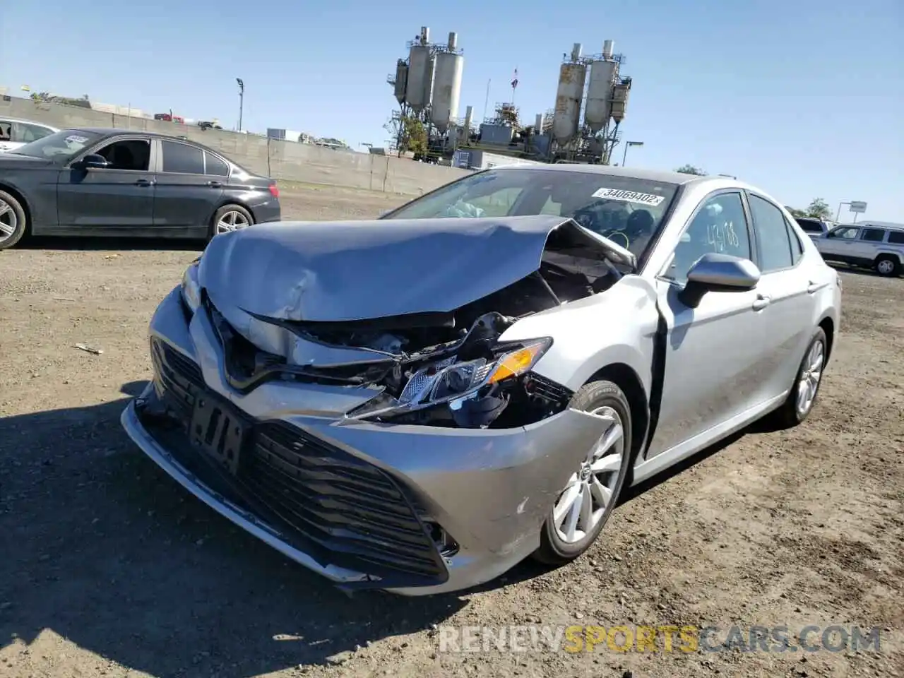 2 Photograph of a damaged car 4T1B11HK8KU231754 TOYOTA CAMRY 2019