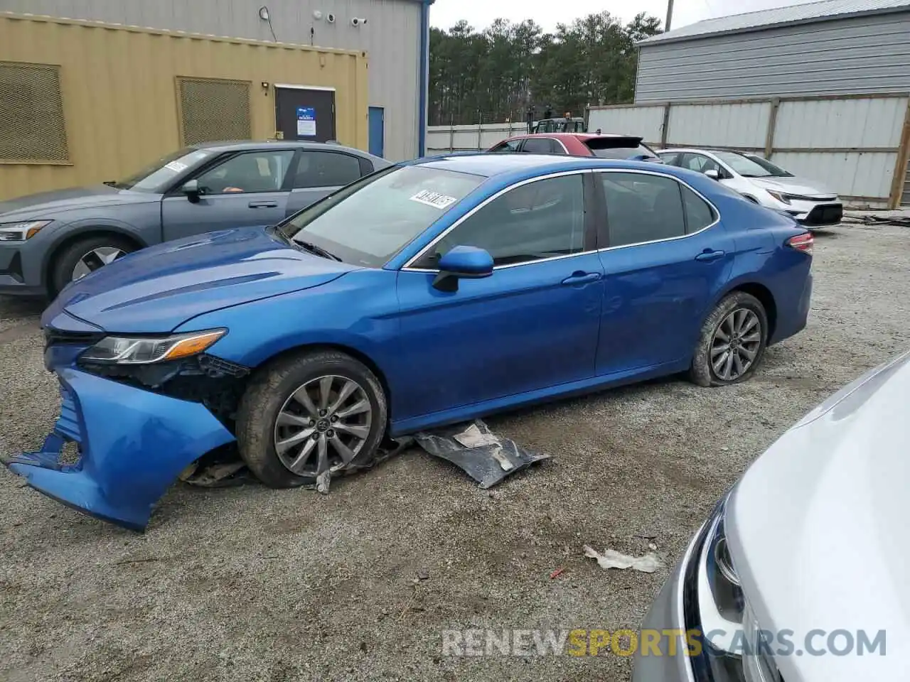 1 Photograph of a damaged car 4T1B11HK8KU232922 TOYOTA CAMRY 2019