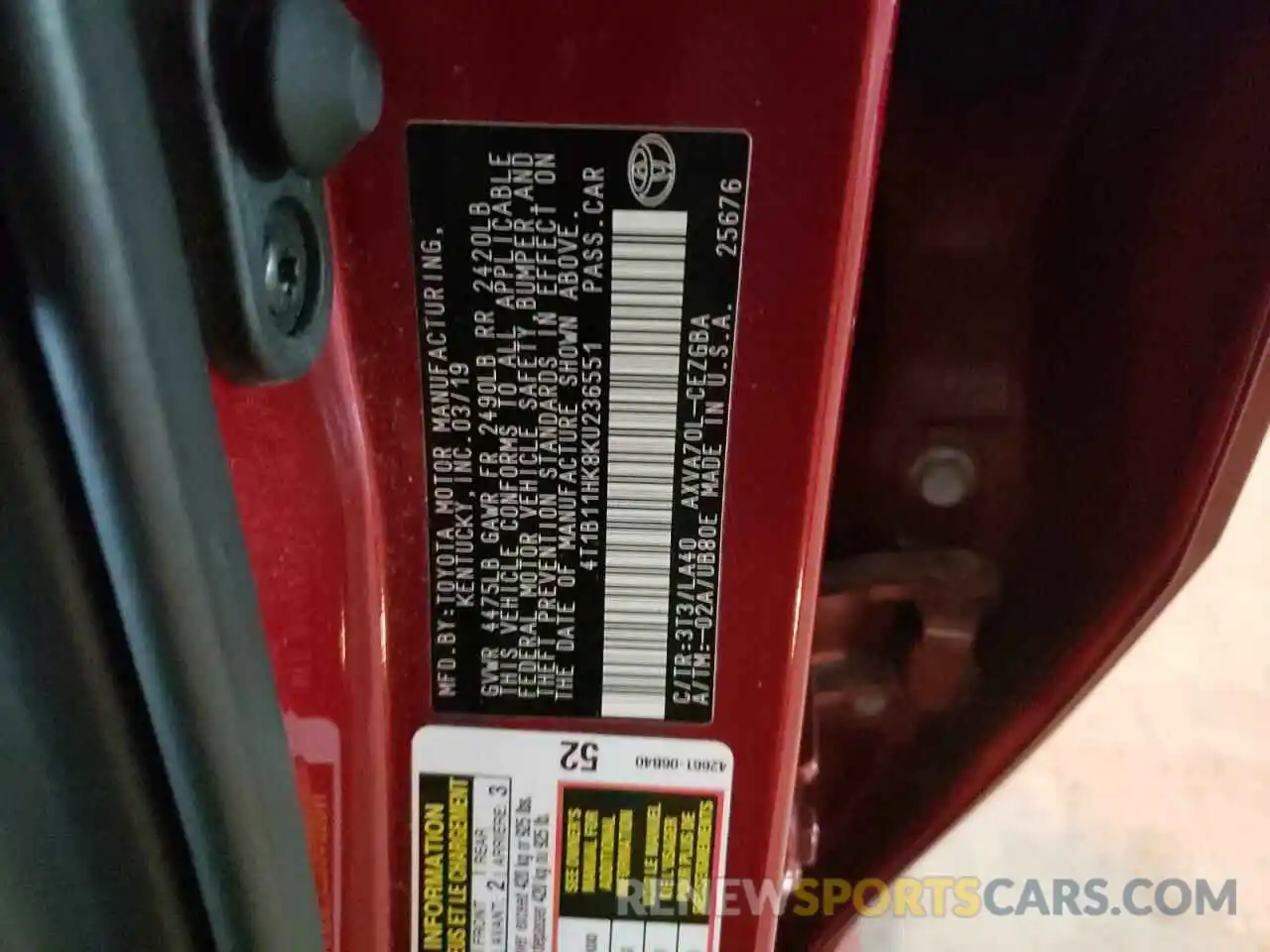 10 Photograph of a damaged car 4T1B11HK8KU236551 TOYOTA CAMRY 2019