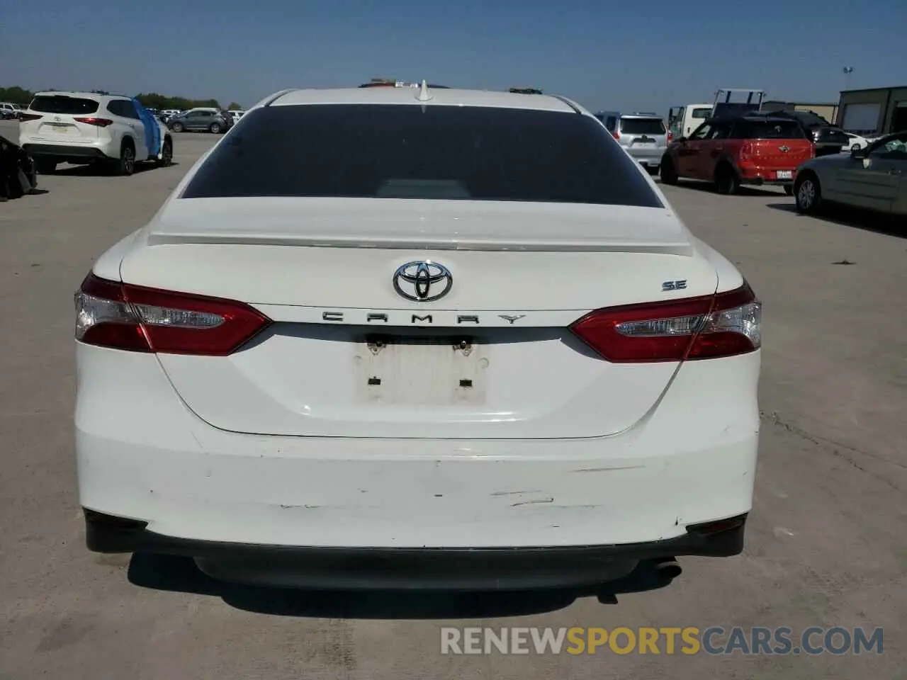 6 Photograph of a damaged car 4T1B11HK8KU238901 TOYOTA CAMRY 2019