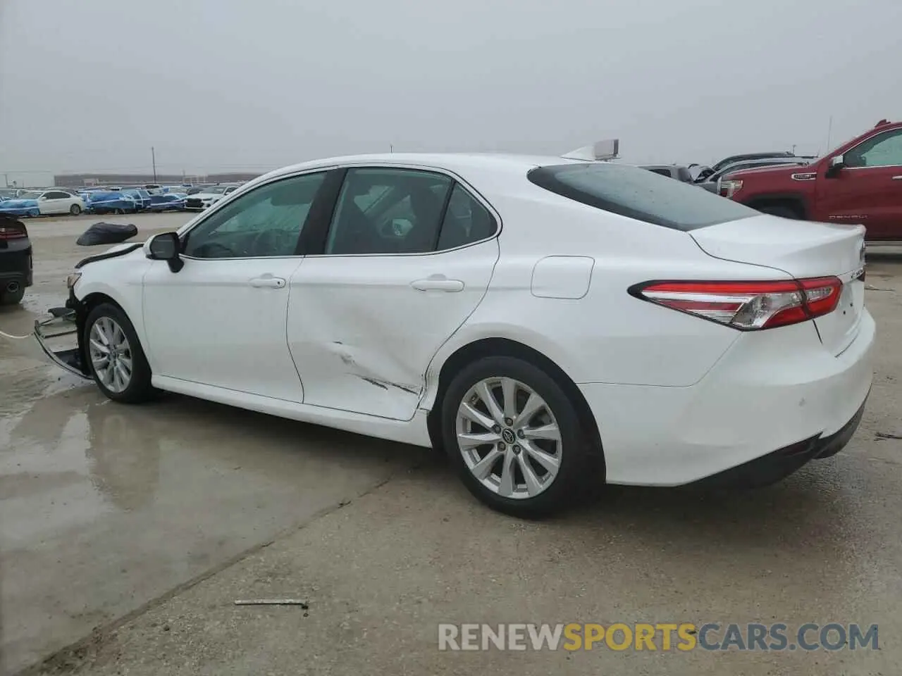 2 Photograph of a damaged car 4T1B11HK8KU239174 TOYOTA CAMRY 2019