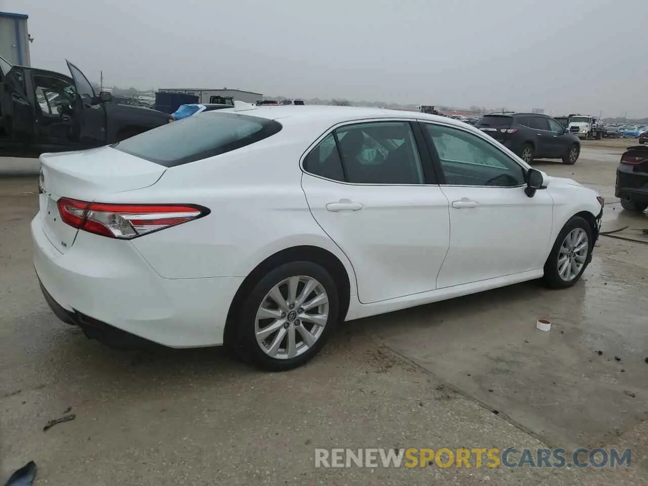 3 Photograph of a damaged car 4T1B11HK8KU239174 TOYOTA CAMRY 2019