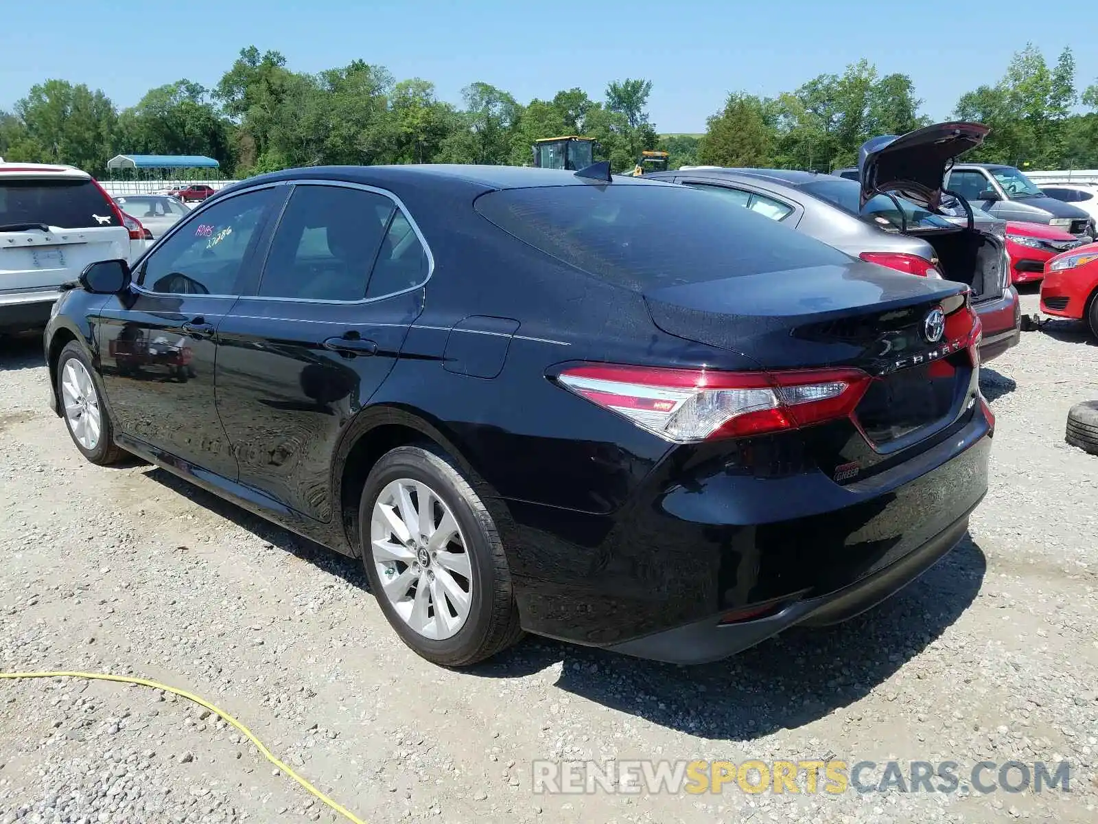 3 Photograph of a damaged car 4T1B11HK8KU239613 TOYOTA CAMRY 2019