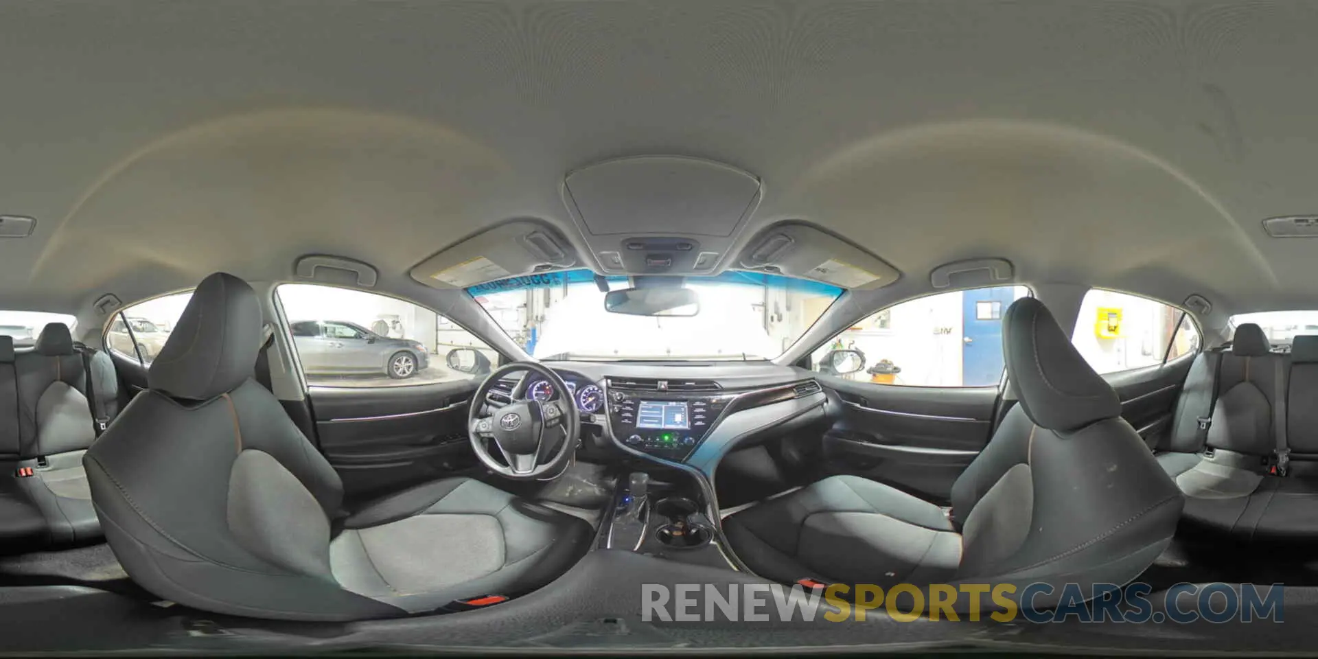14 Photograph of a damaged car 4T1B11HK8KU242219 TOYOTA CAMRY 2019
