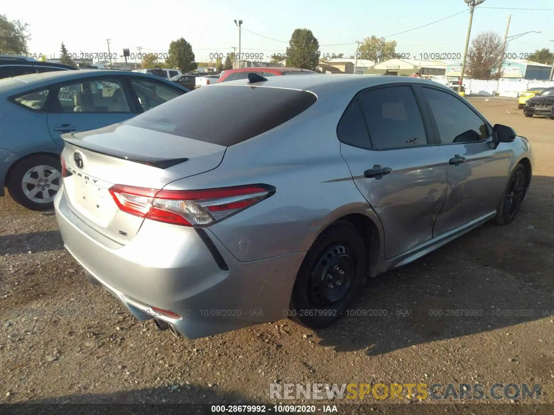 4 Photograph of a damaged car 4T1B11HK8KU245461 TOYOTA CAMRY 2019