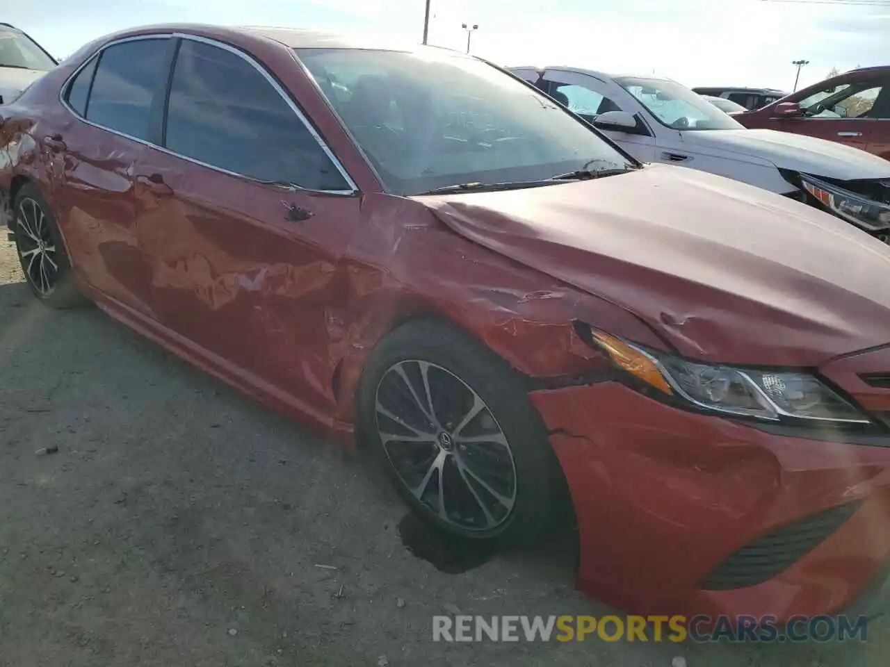 9 Photograph of a damaged car 4T1B11HK8KU245525 TOYOTA CAMRY 2019