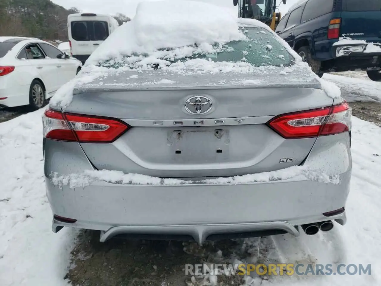 6 Photograph of a damaged car 4T1B11HK8KU246657 TOYOTA CAMRY 2019