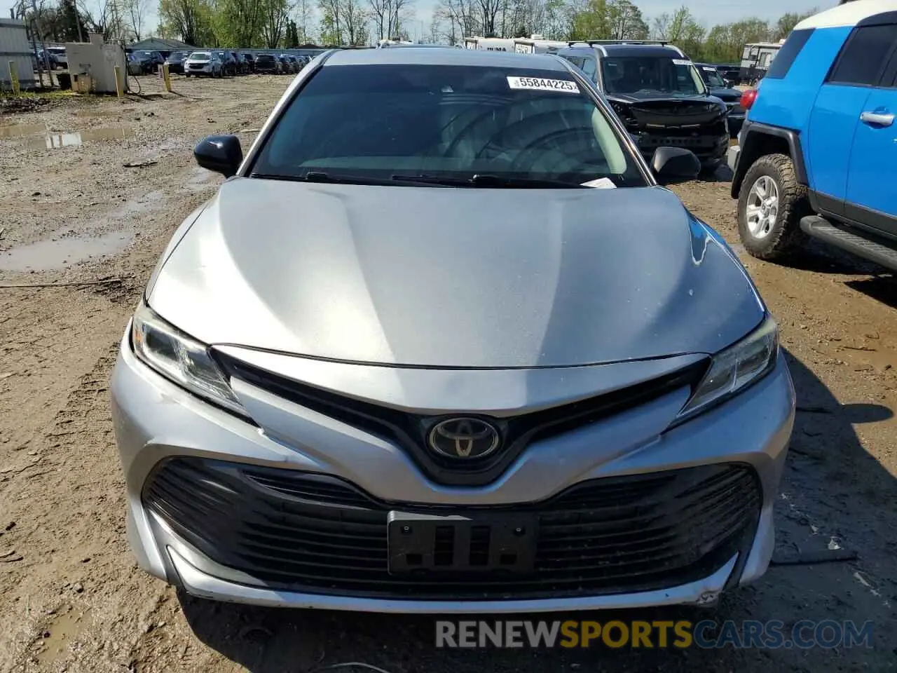 5 Photograph of a damaged car 4T1B11HK8KU246853 TOYOTA CAMRY 2019