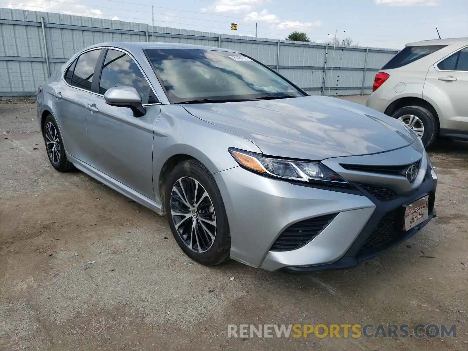 1 Photograph of a damaged car 4T1B11HK8KU247758 TOYOTA CAMRY 2019