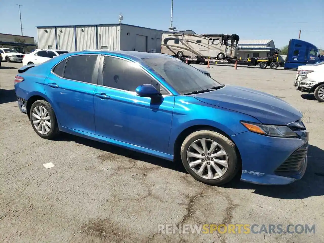 4 Photograph of a damaged car 4T1B11HK8KU252569 TOYOTA CAMRY 2019