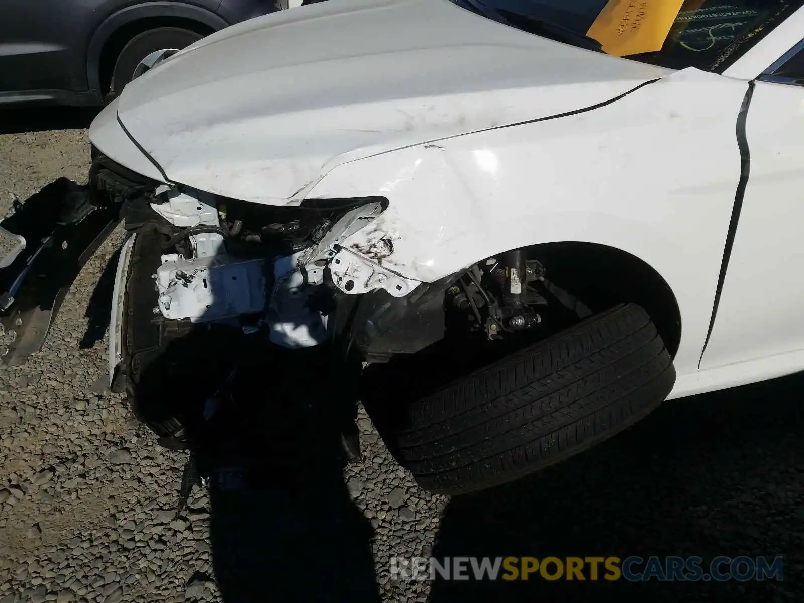 9 Photograph of a damaged car 4T1B11HK8KU252801 TOYOTA CAMRY 2019