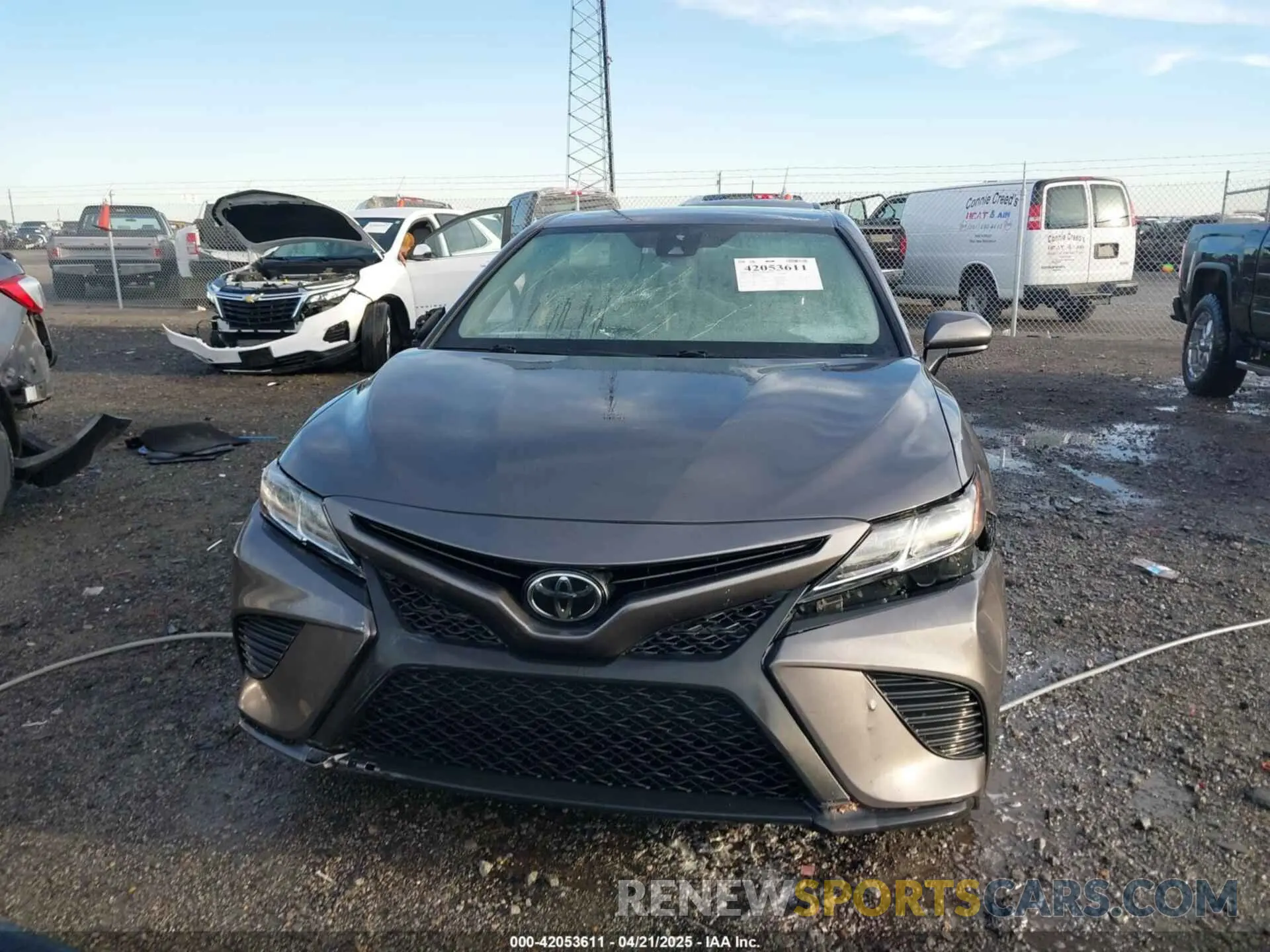 12 Photograph of a damaged car 4T1B11HK8KU258078 TOYOTA CAMRY 2019